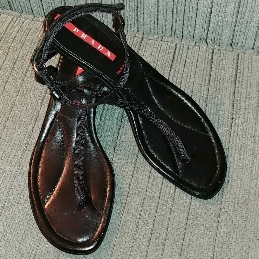 Prada black heeled thong style sandals